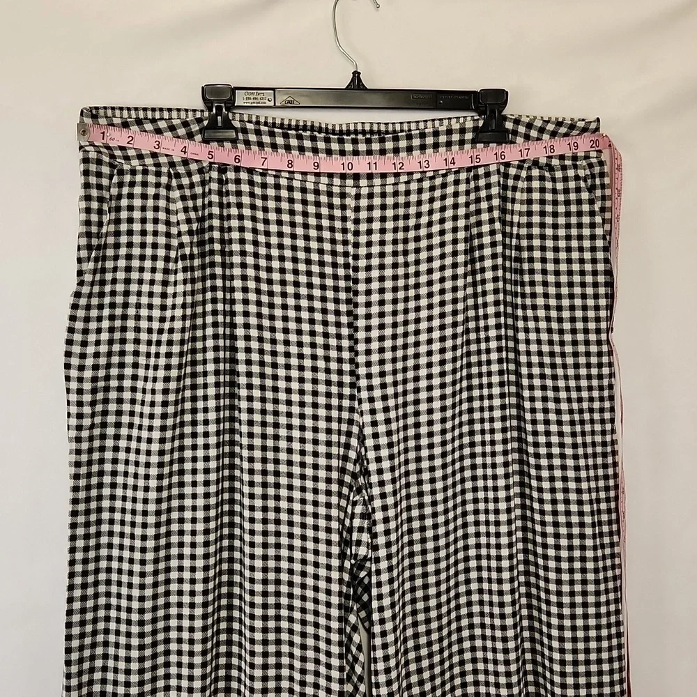Torrid 4X Black White Gingham Print Wide Leg Elastic Back Pockets Cropped Pants